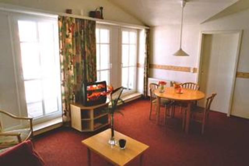 Ferienwohnung Im Seepark Sellin We 객실 사진